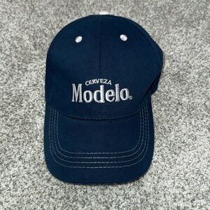 Modelo Cerveza Baseball Cap